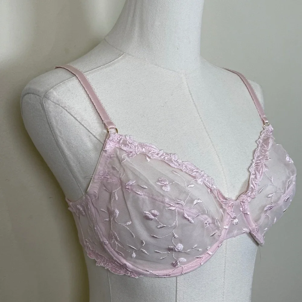 Vintage Secret Treasures Bra 36C Pink Floral Embroidered Sheer‎ Mesh Unlined